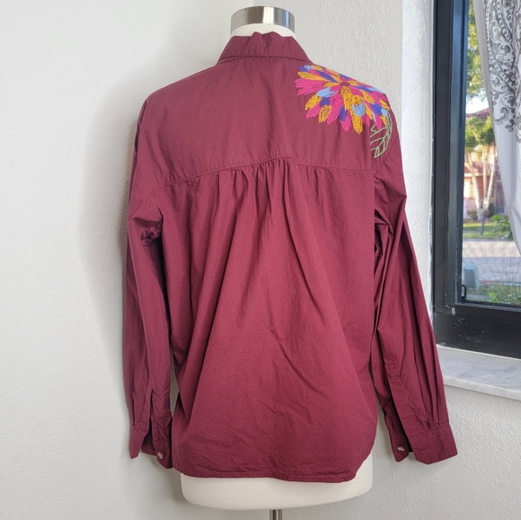ANTHROPOLOGIE MAEVE Burgundy Embroidered Button Down 4. - Picture 6 of 8